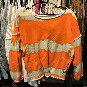 FREE PEOPLE SWEATSHIRT